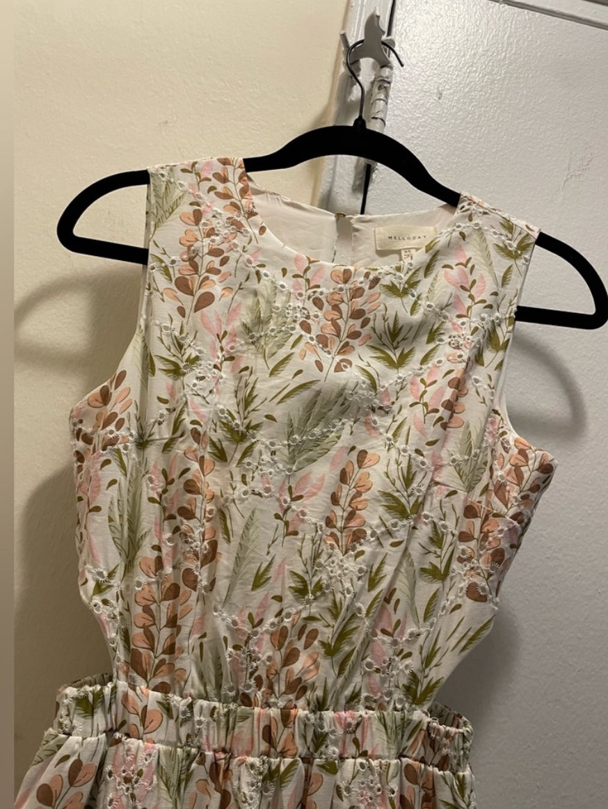 Melloday Tiered Floral Cutout Maxi Sleeveless Dress Eyelet Fit & Flare Size XS