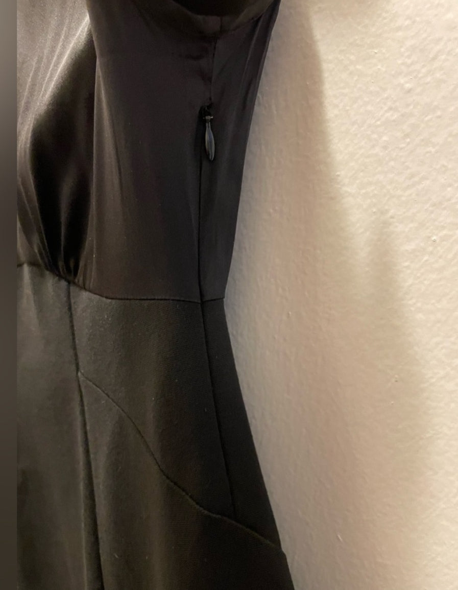 Theory Black Fitted Sheath Dress Scoop Neck Satin Bodice LBD Size 2