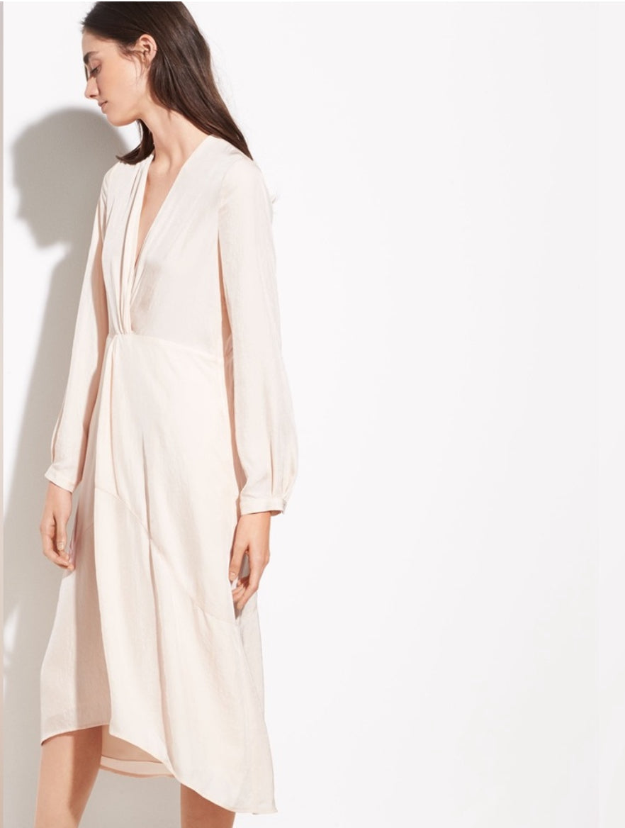 VINCE Long Sleeve Twist Drape Dress In Oat Blush V-Neck Size 2 $395