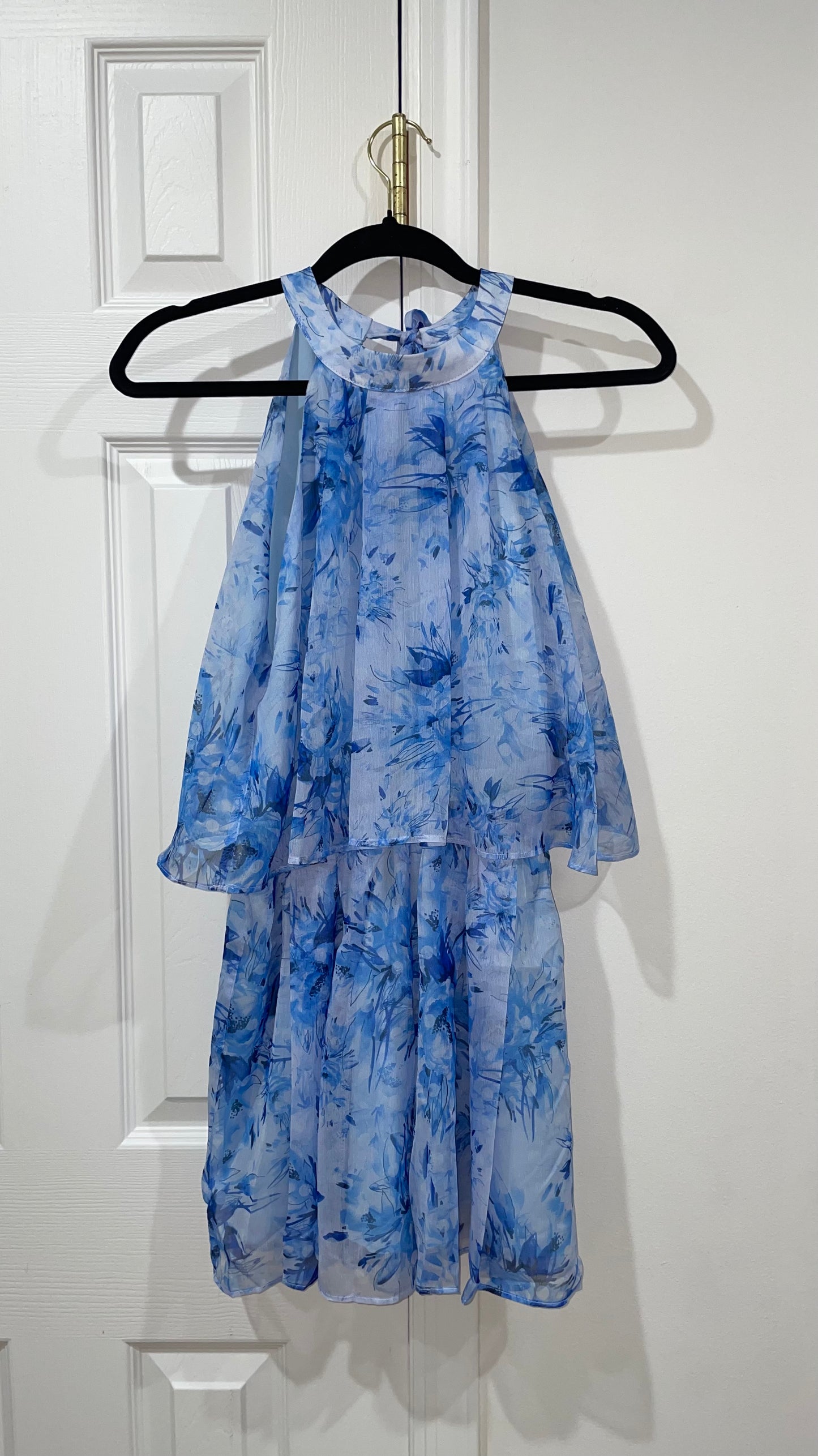 NWOT Petal & Pup Isabelle Blue Floral Print Halter Neck Romper Size Small
