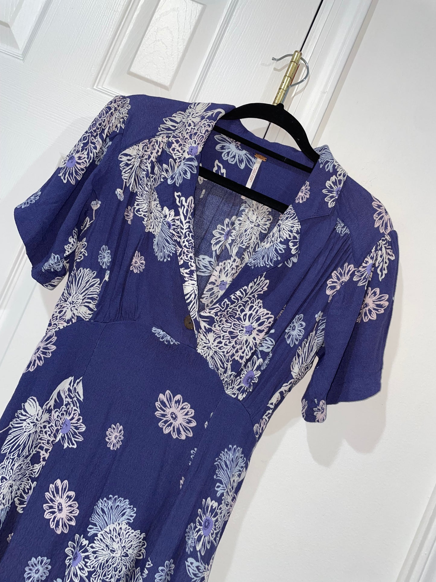 Free People Blue Hawaii Fit & Flare Floral Print Short Sleeve Mini Dress Size XS