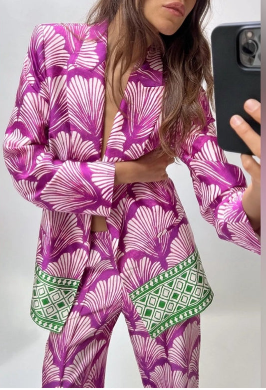 Zara Satin Effect Printed Blazer Purple Multicolor Blogger’s Favorite Size Small