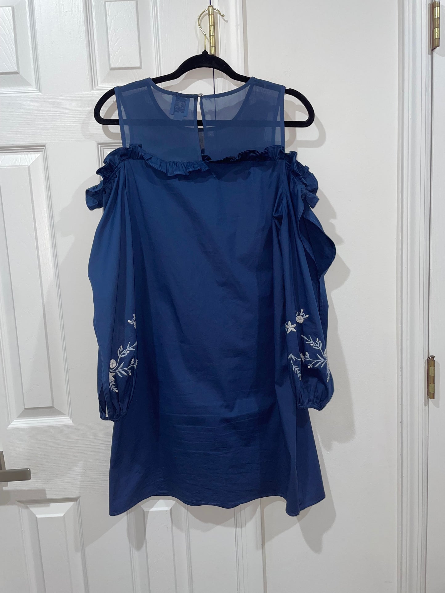 CeCe Cold Shoulder Navy Blue Embroidered Long Sleeve Shift Dress Size 10