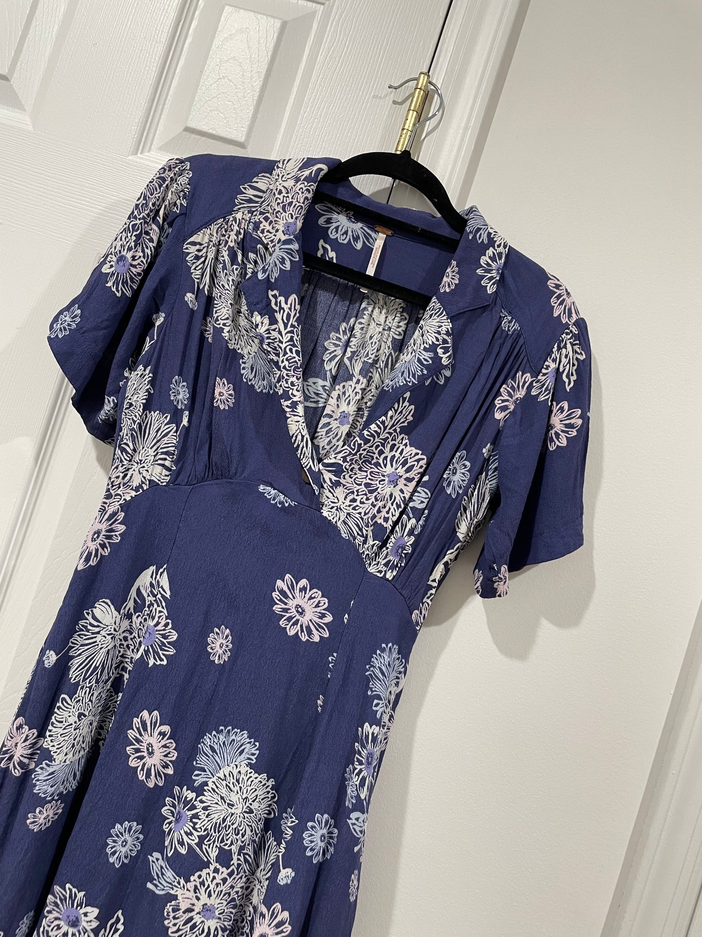 Free People Blue Hawaii Fit & Flare Floral Print Short Sleeve Mini Dress Size XS