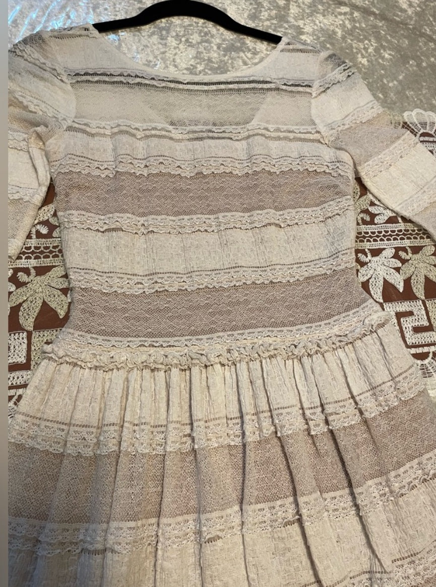 BCBGMAXAZRIA LOUE White Lace Fit & Flare Mini Dress With Pockets Size XS $268