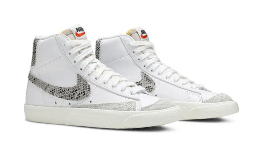 Nike Men’s White Blazer Mid 77 Vintage Snakeskin Swoosh Size 9