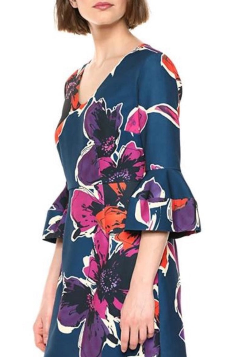 Trina Turk Mamie Blue Floral Bell Sleeve V-Neck Dress Size 0 $168