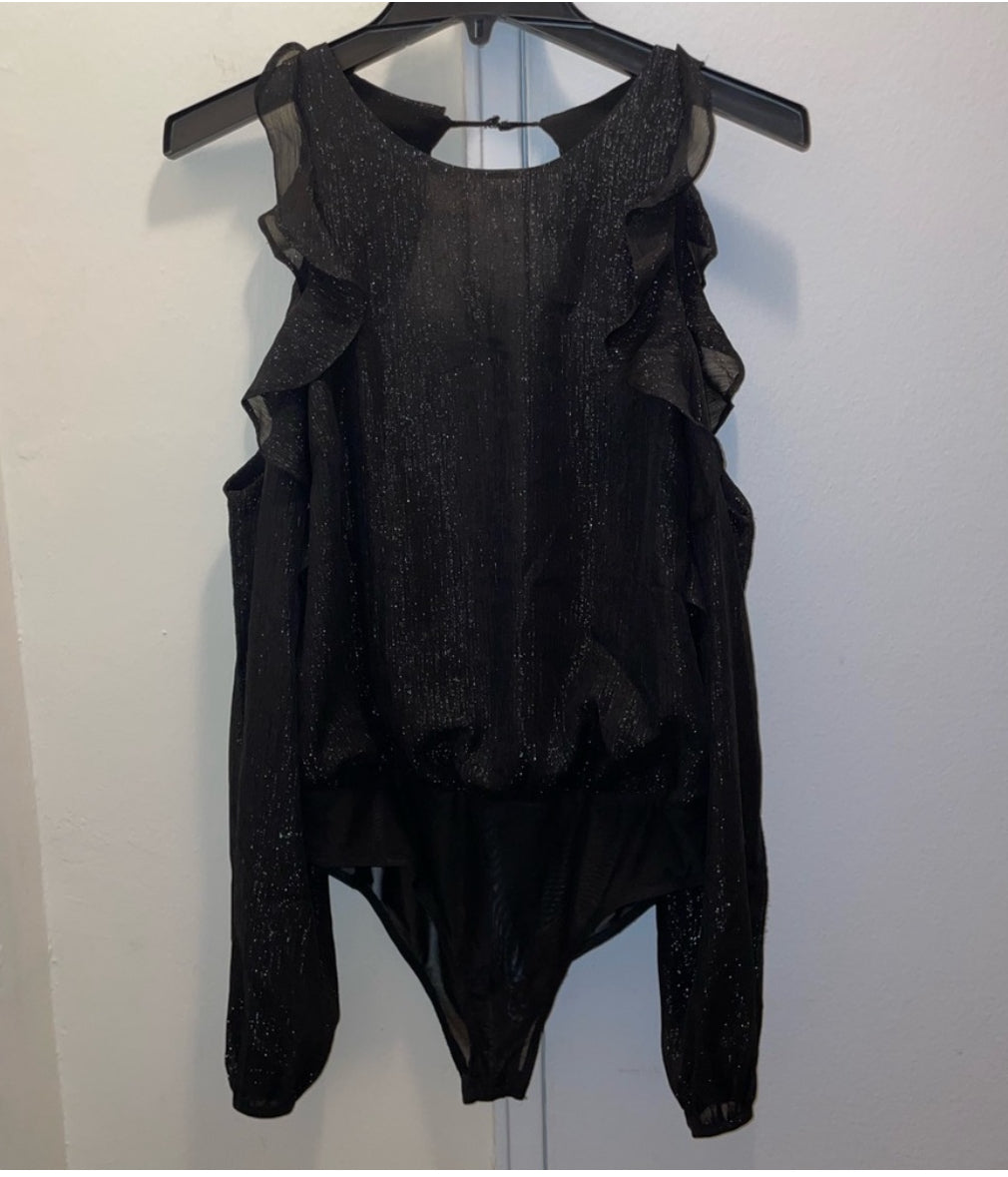 ASTR The Label Analesse Cold Shoulder Black Shimmer Bodysuit Top Sz Medium